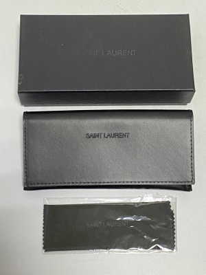 Футляр для солнцезащитных очков Replica Sant Laurent черный